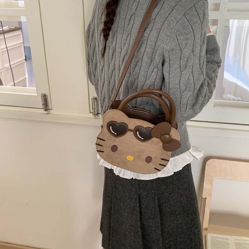 可爱复古黑皮Hellokitty迷你包包女2026年卡通时尚单肩斜挎手拎包,箱包皮具/热销女包/男包,通用款女包,淘宝优惠券,粉丝福利购,淘宝优惠卷