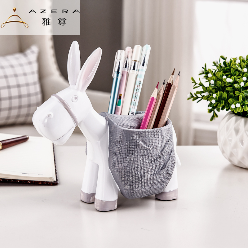速发创意笔筒收纳盒办公室桌面简饰摆件可约时尚装爱书房摆设