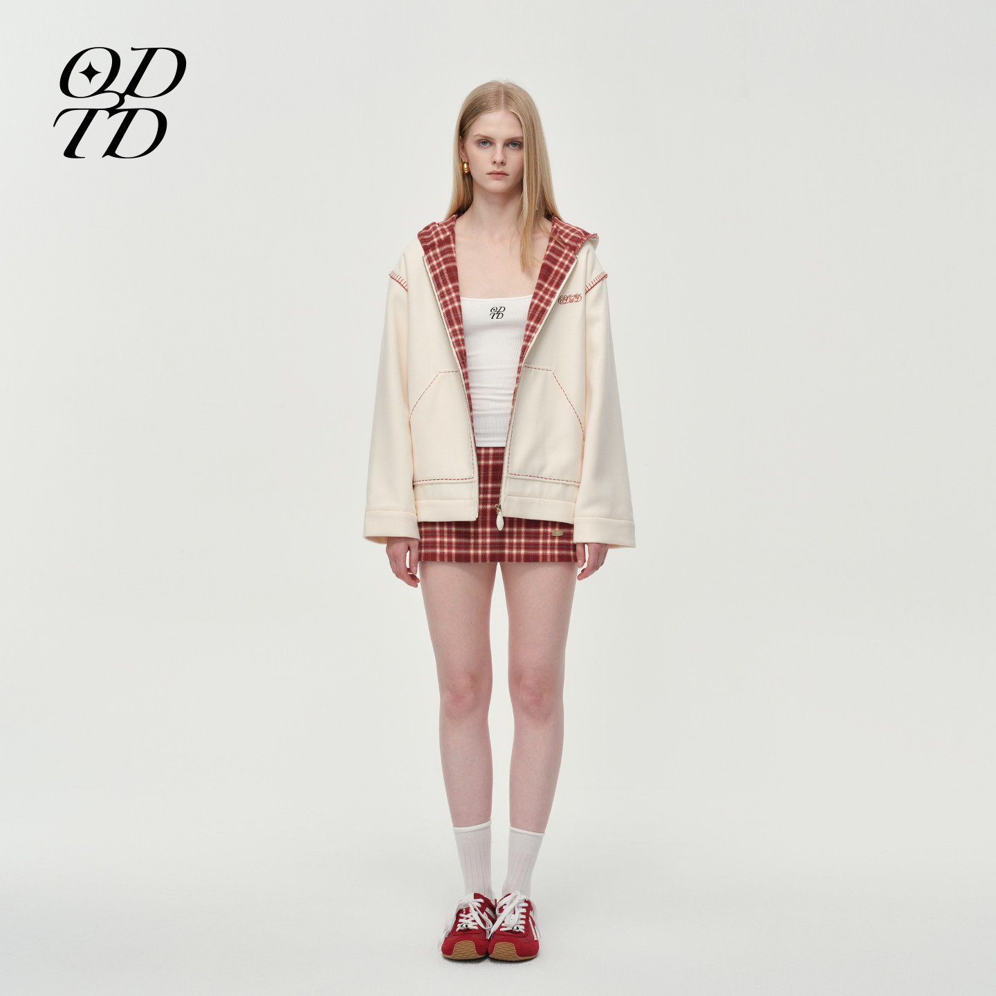 【设计师女装】ODTD冬季胶囊卫衣式格纹撞色外套上衣半身裙连帽,女装/女士精品,短外套,淘宝优惠券,粉丝福利购,淘宝优惠卷