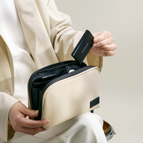 多功能数码配件大容量移动电源数据线移动硬盘便携旅行出差收纳包