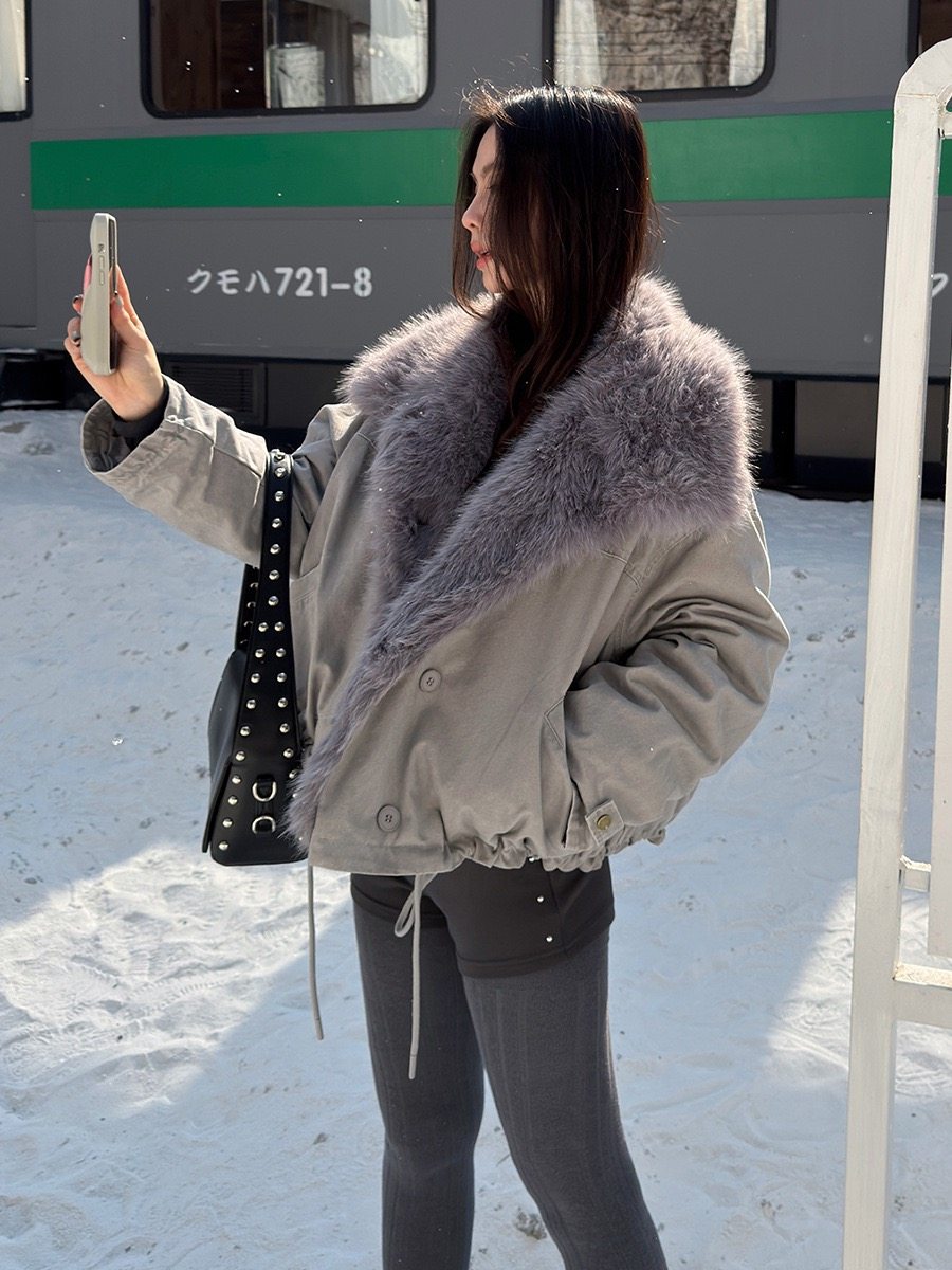 MMFISH时髦街头仿狐狸毛大毛领派克服夹棉加厚毛毛外套25Y656