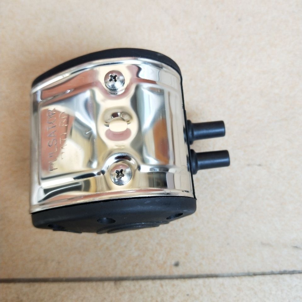 新品挤奶机配件脉动器L80型脉冲器吸奶机器气动脉冲器