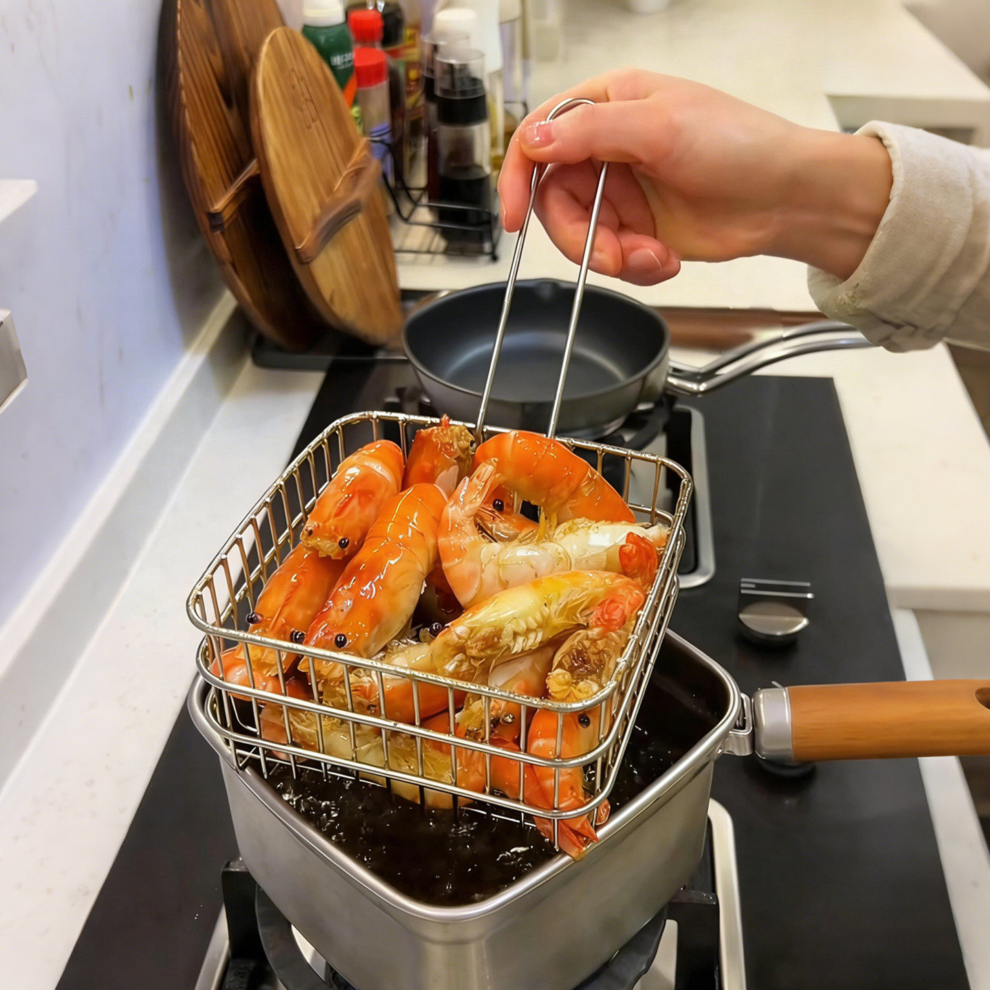 不锈钢油炸锅家用厨房可拆卸多功能带滤网小型炸焯煎煮可携式食物