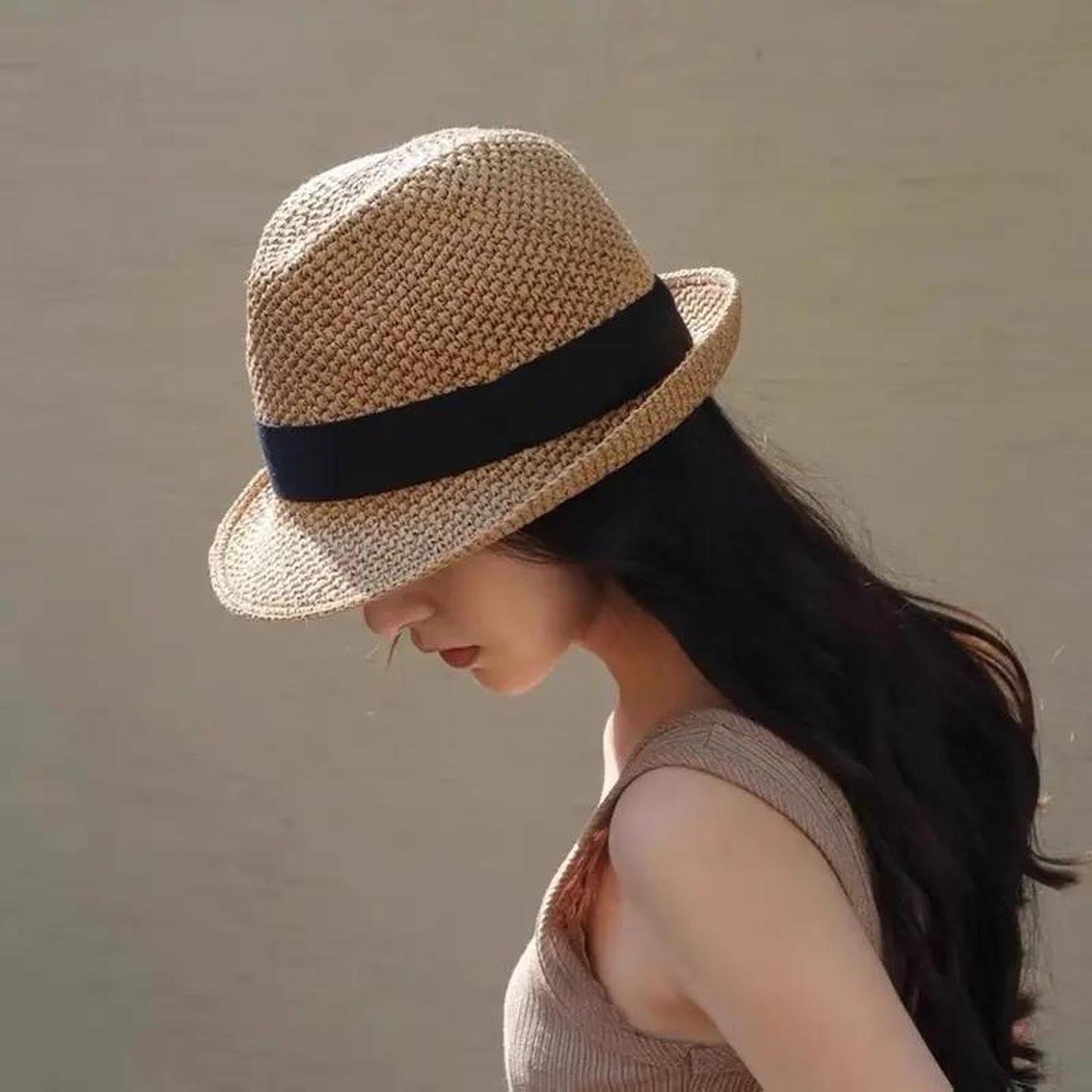 英伦风女帽子编织爵士时尚男女休闲度假旅游遮阳防晒帽卷边小礼帽