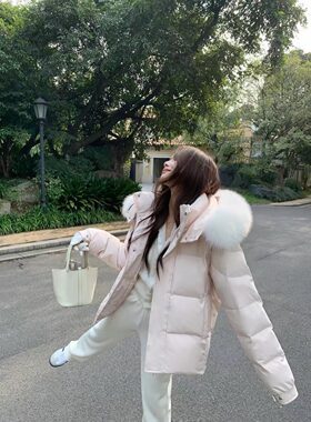 加厚粉色新年羽绒服女冬小个子连帽狐狸毛大毛领中长款面包服外套