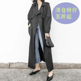 2026春季新款时尚简约洋气流行爆款心形薄纱设计厚重感西装外套女