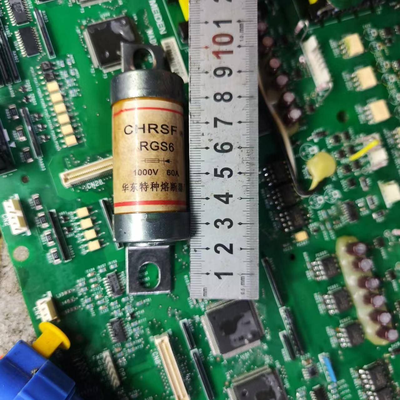 华东熔断器保险丝保险管 RGS6-1000V 60A 5只起订