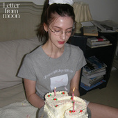 赵露思同款 Letter from moon蝴蝶结印花修身 T恤女