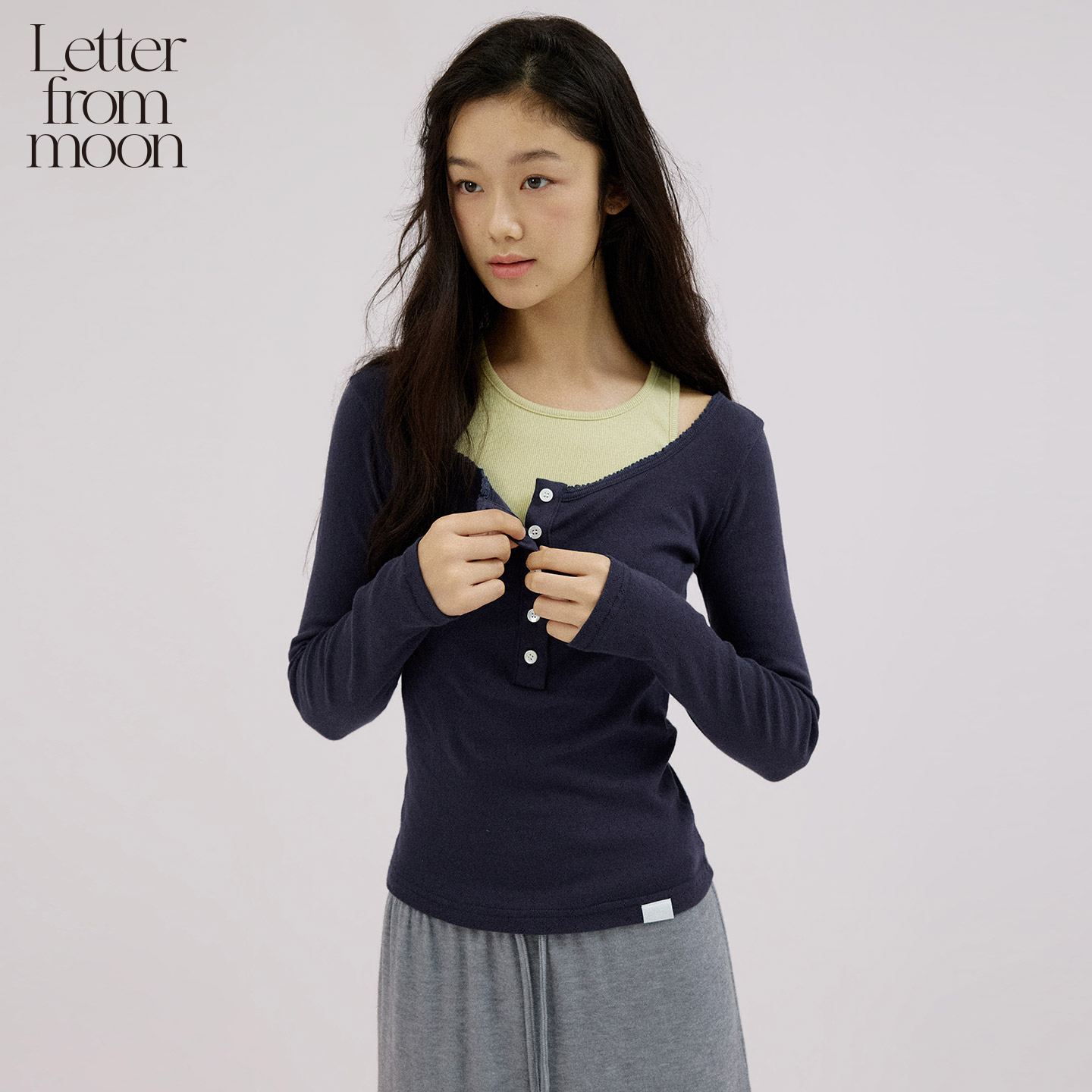 Letter from moon 蕾丝U领假两件上衣2026秋新款拼接吊带叠穿T恤