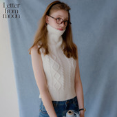 from 绞花高领羊毛背心叠穿袖 moon Letter 2025冬季 新款 针织衫 女