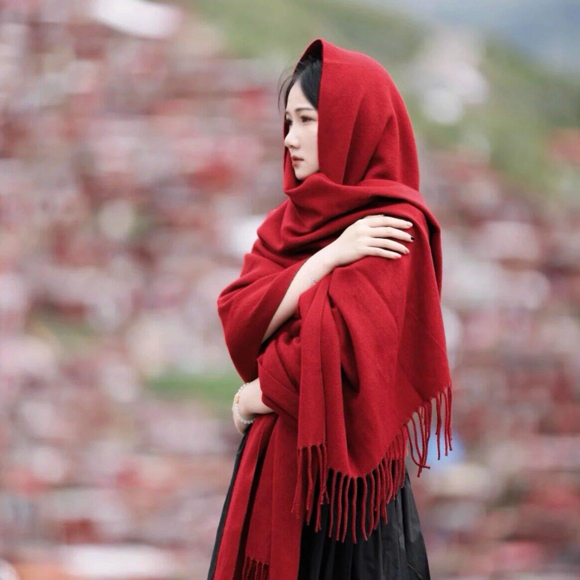 纯色披肩超大围巾女加厚川西拉萨旅游保暖斗篷外搭礼服披肩配旗袍