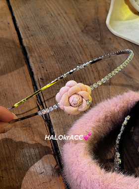 HALOkrACC韩国进口 LUCE精工锆石 洋气甜美粉色布艺山茶细发箍