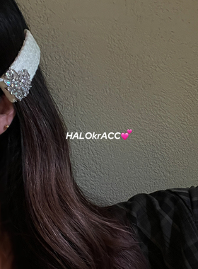 HALOkrACC韩国进口LUCE精工锆石冰白水钻爱心毛呢方块弹簧夹发夹