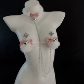 女仆兔兔 毛绒项圈女铃铛身体链蝴蝶结可爱毛球挂链胸饰项链饰品