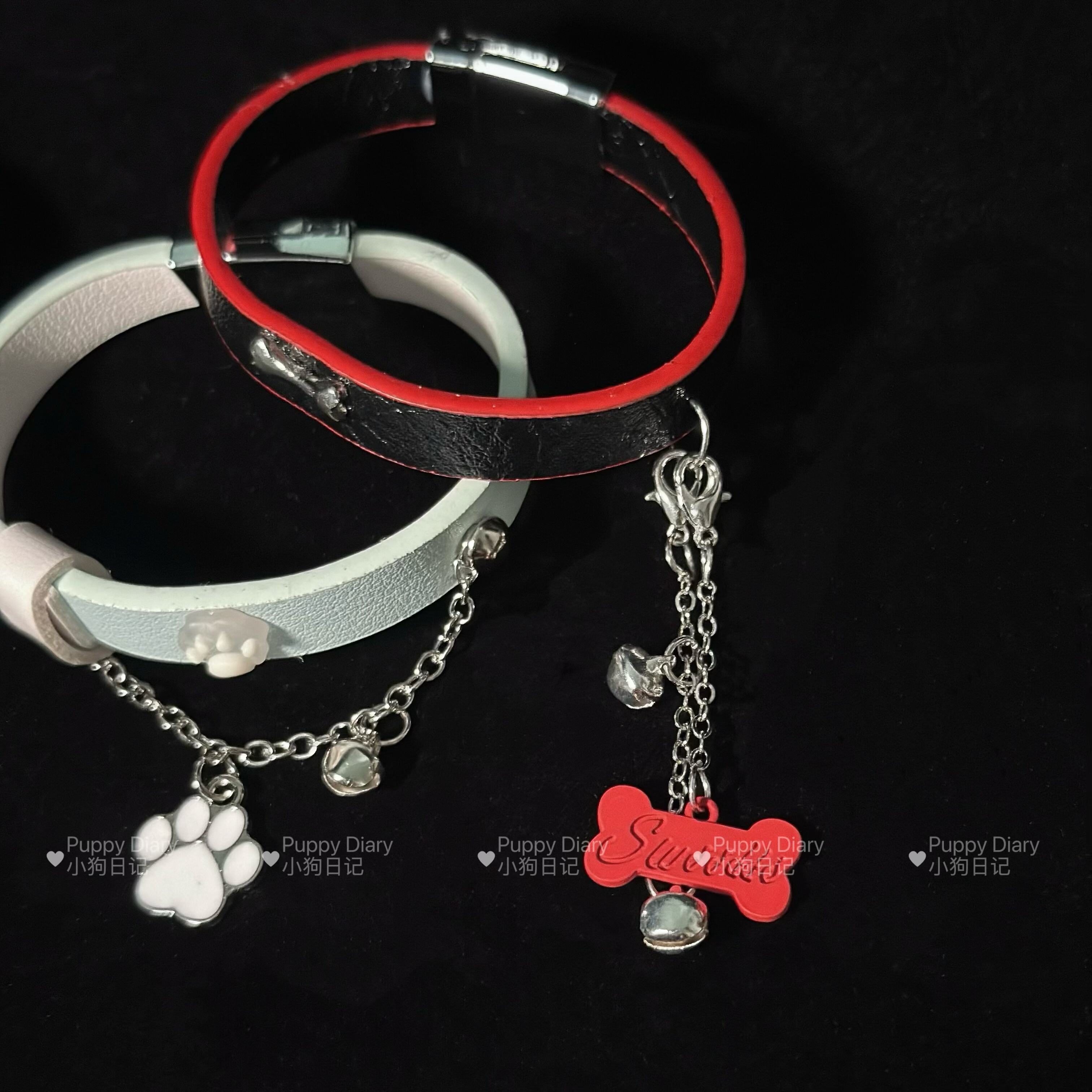 Puppy*可爱猫爪手链女皮质骨头手环磁吸扣小铃铛Y2K小众甜酷配饰