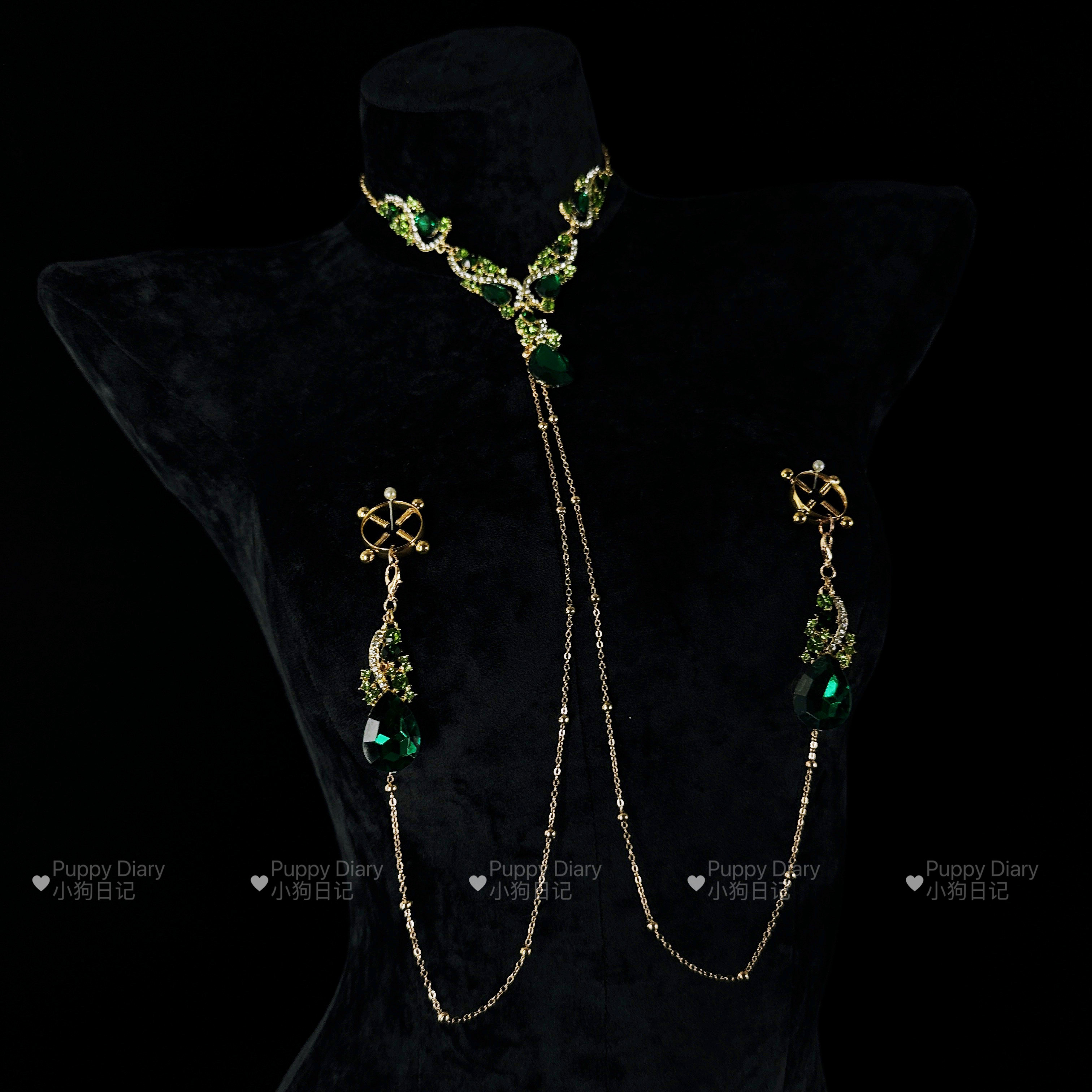 Puppy*绿水晶choker项链胸链身体链女复古夸张设计感满钻锁骨链