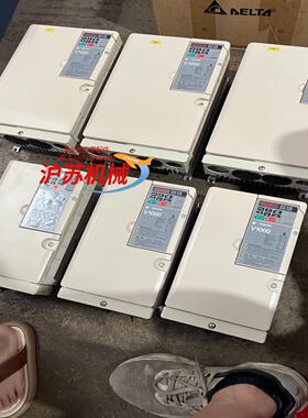 安川V1000变频器75KW11KWVB4A0023F