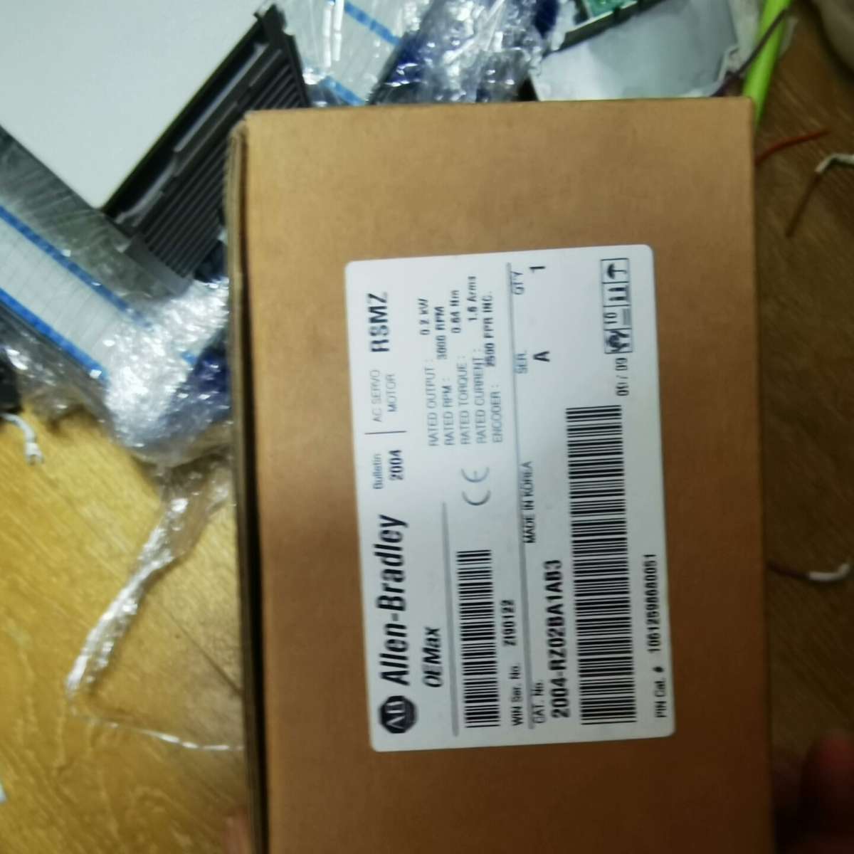 AB电机2004-R202BA1AB3全新原装正品。，喜欢的