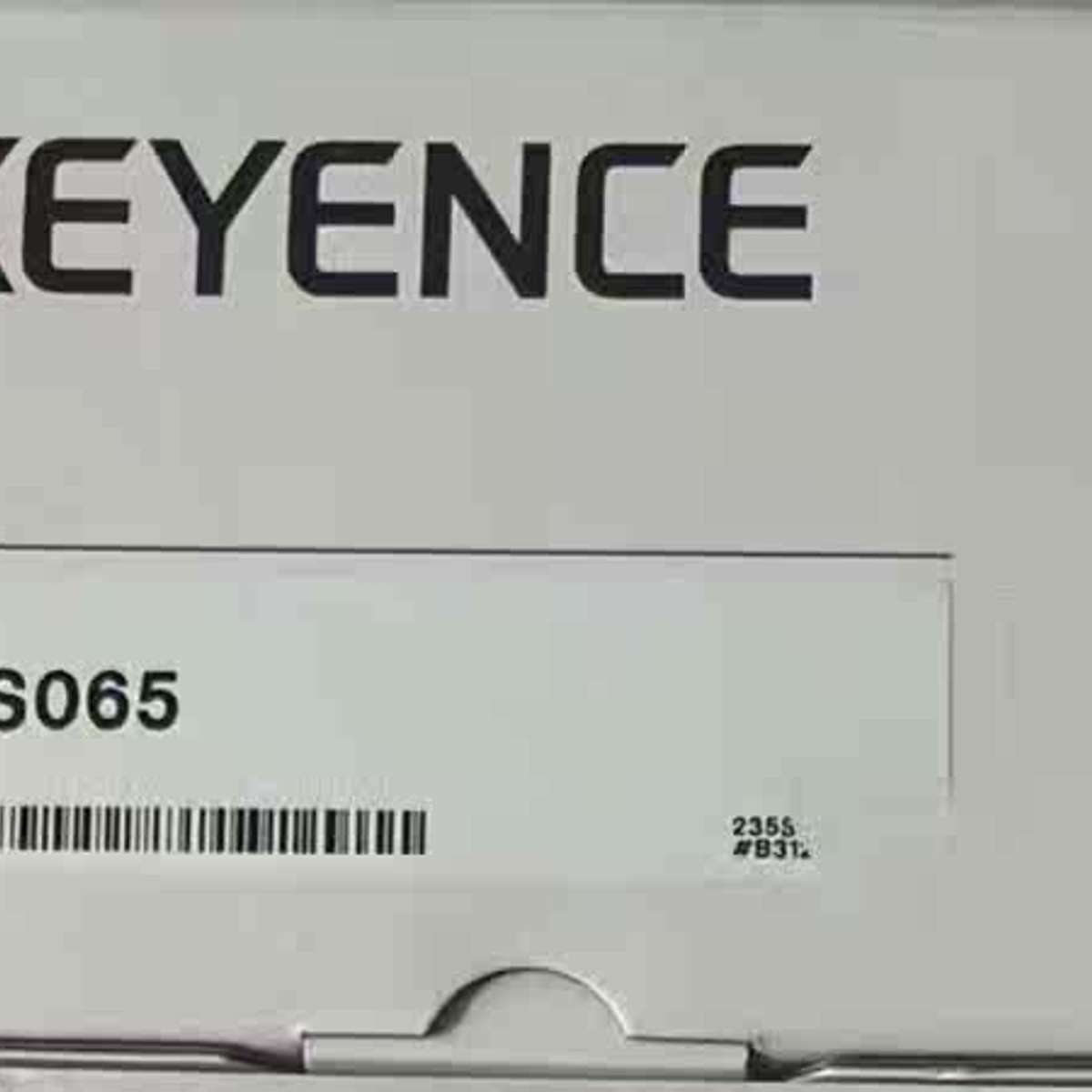 IL-S065激光传感器，