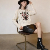 Kohler开春季 新款 设计感镂空刺绣花朵长袖 Miele 针织衫 MKAQ1A099