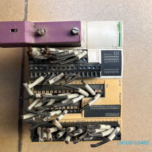 施耐德plc QTB1 C0DM9LP，带两个模块，拆机货，