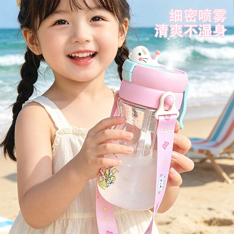儿童夏季喷雾降温大容量随手杯图片