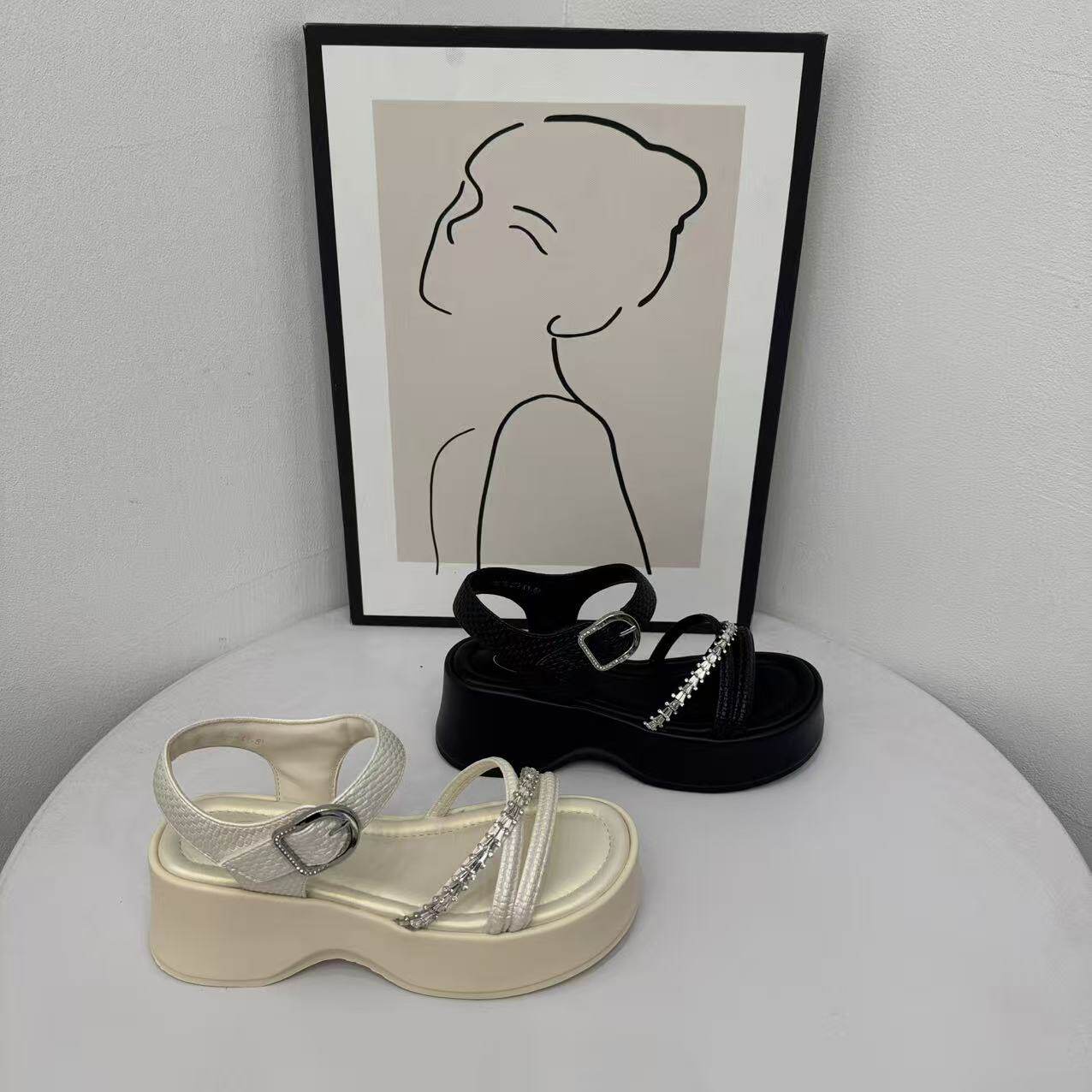 高级感厚底凉鞋女款夏季2026年新款外穿时尚仙女风配裙子罗马凉鞋