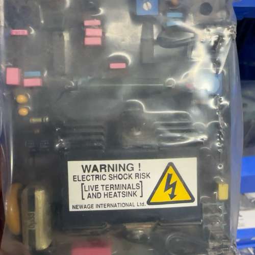 议价NEWAGE原装AVR自动电压调节器，型号SX-460。适用维修