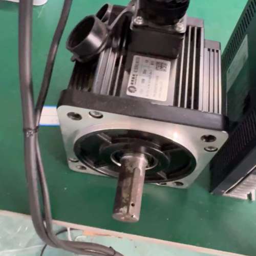 议价雷赛 1KW 伺服电机脉冲款套装：/送 5 米二手线维修