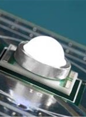 XREWHT-L1-0000-00BF4《White 93.9lm XLamp XR-E LED》