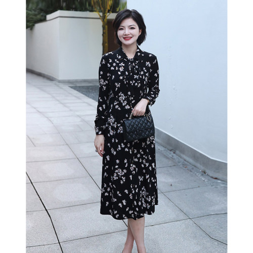 花海弹力针织衬衫雏菊连衣裙女