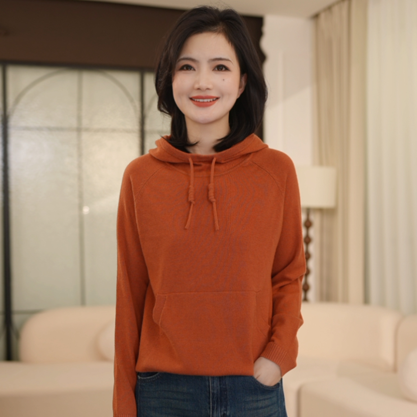 抽绳连帽保暖羊毛针织衫女