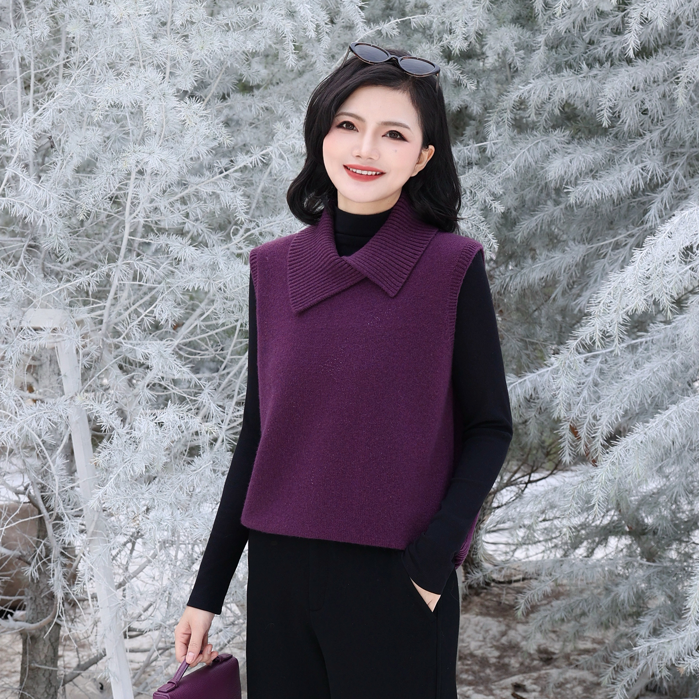 不规则翻领全羊毛针织马甲女