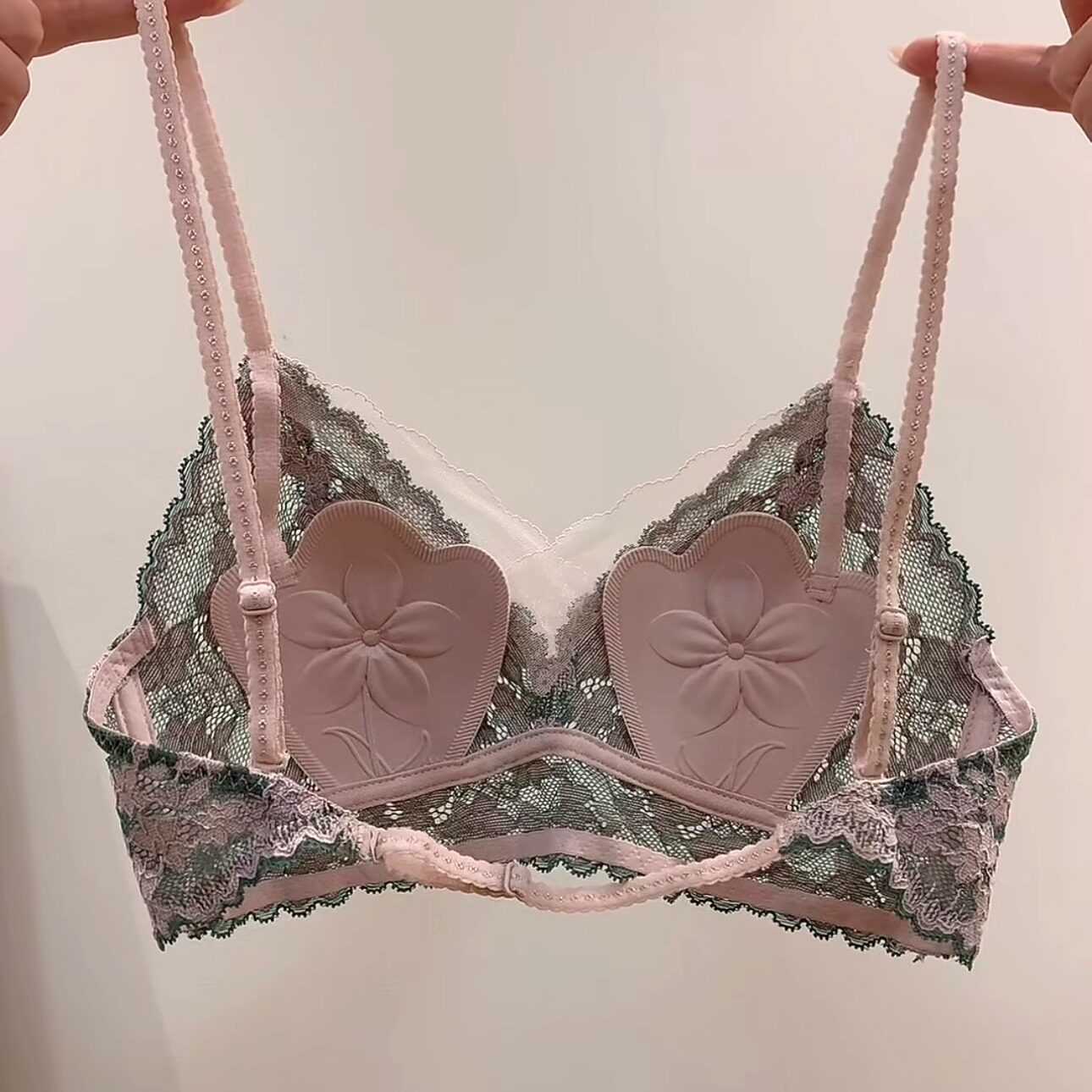 法式刺绣蕾丝内衣女夏季薄款无钢圈性感兔耳杯小胸聚拢美背文胸罩