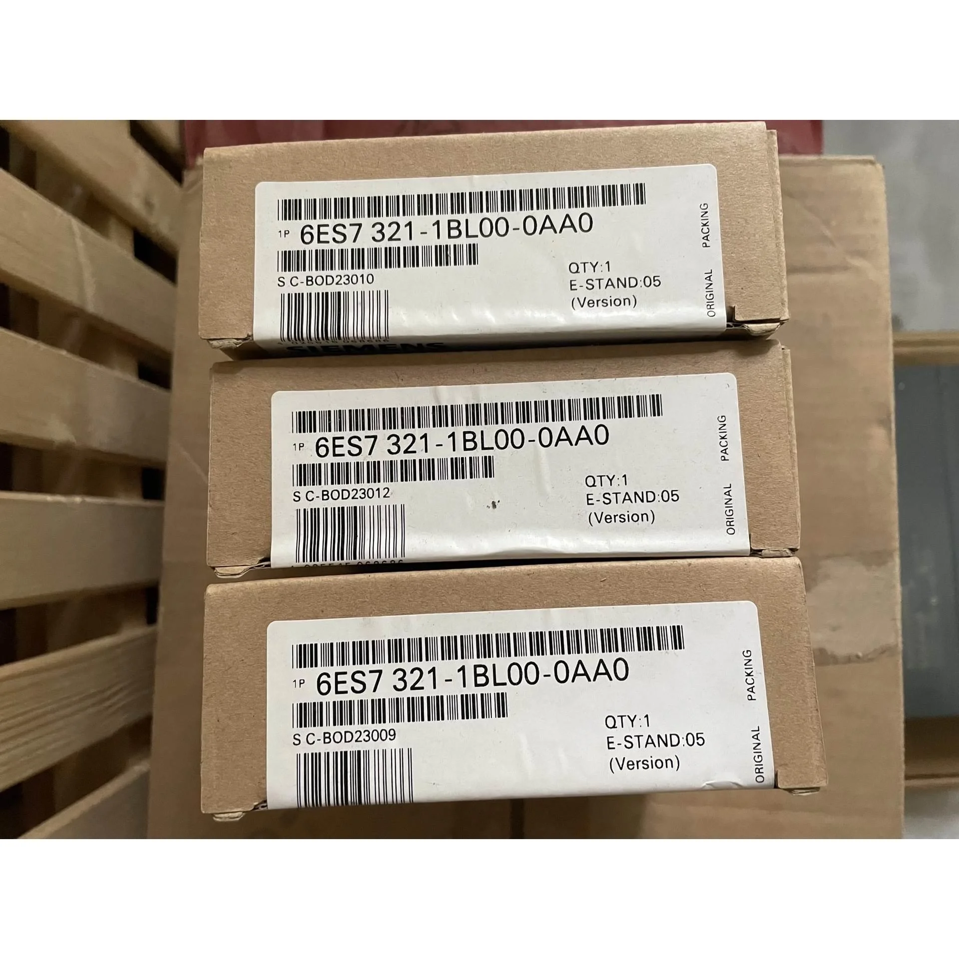 非标价6ES7 321-1BL00-0AA0 全新带包装西门子PL议价