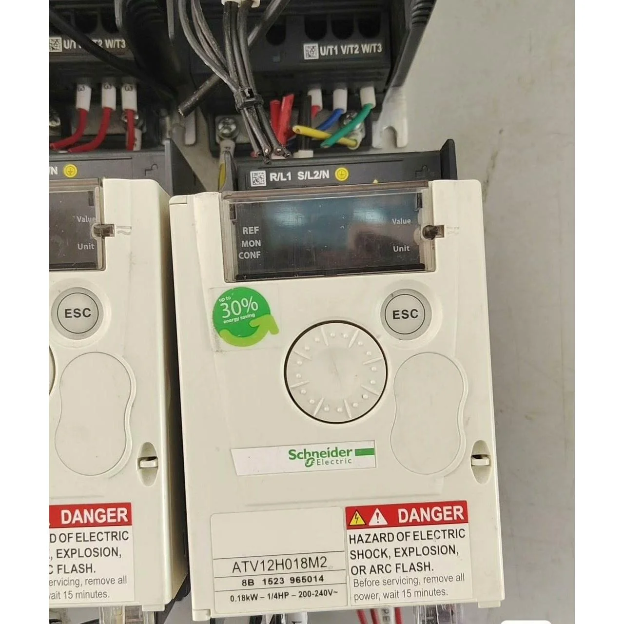 非标价#施耐德变频器 型号ATV12H018M2 原装 剪线拆机议价