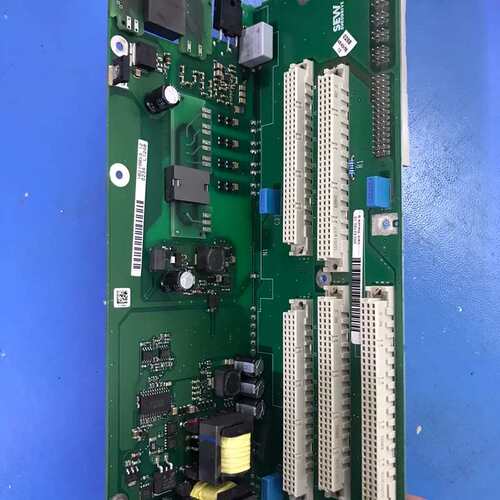 非标价赛威变频器 MDX61B0015-5A3-4-00主板议价