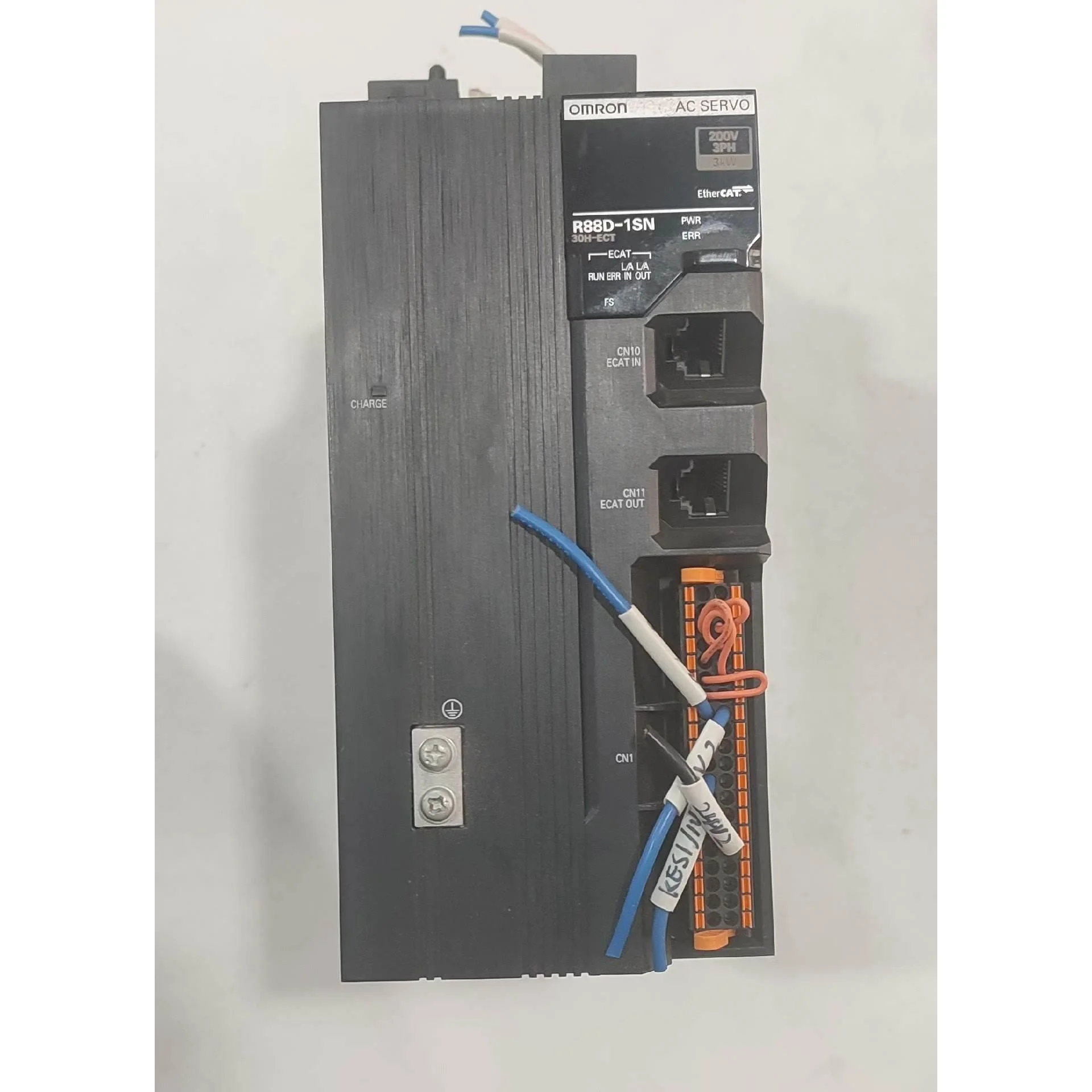 非标价R88D-1SN30H-ECT，欧姆龙PLC，二手拆机原装正议价