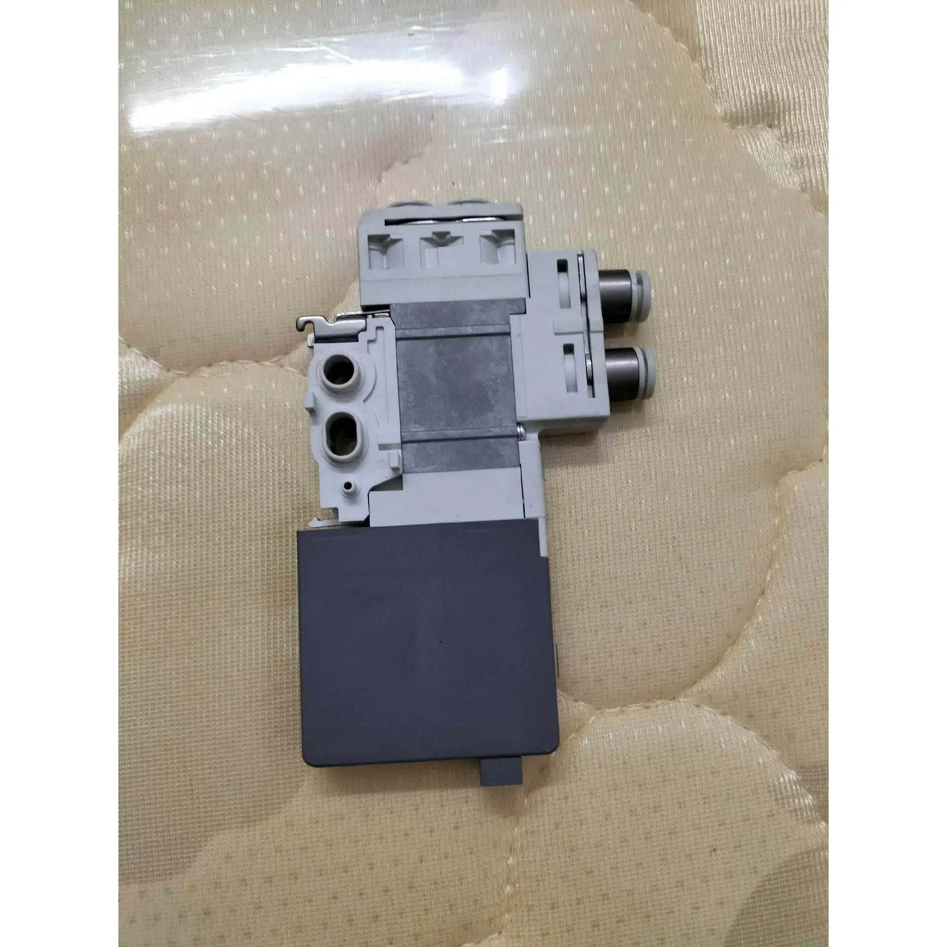 非标价SMC SQ12410-5L01-L6-B-X91原装进议价