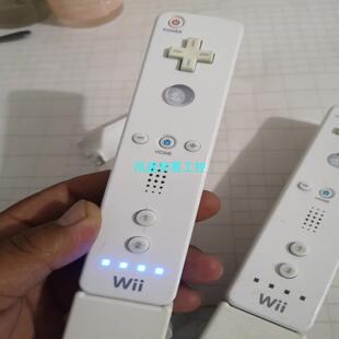 非标价wii游戏手柄如图所示现货俩个带加速器电池不带成色议价