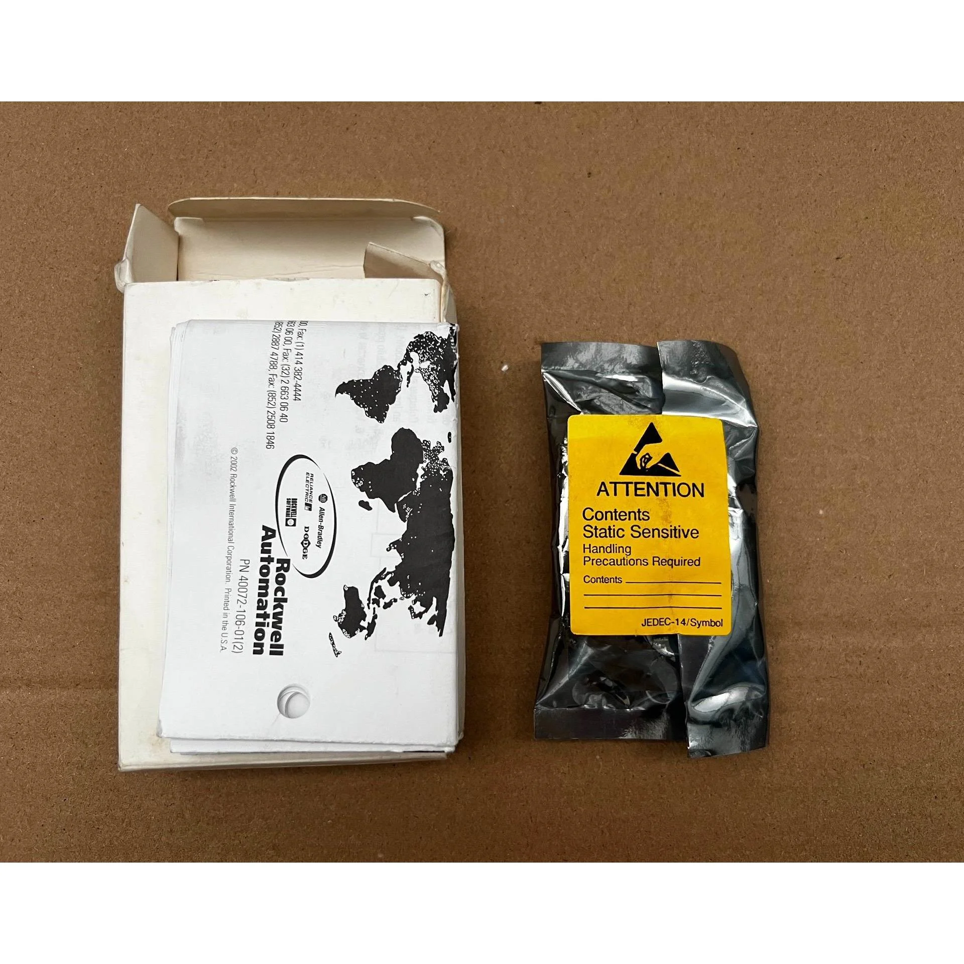 非标价全新AB PLC存储卡 1747-M13，全新带包装，链接实议价