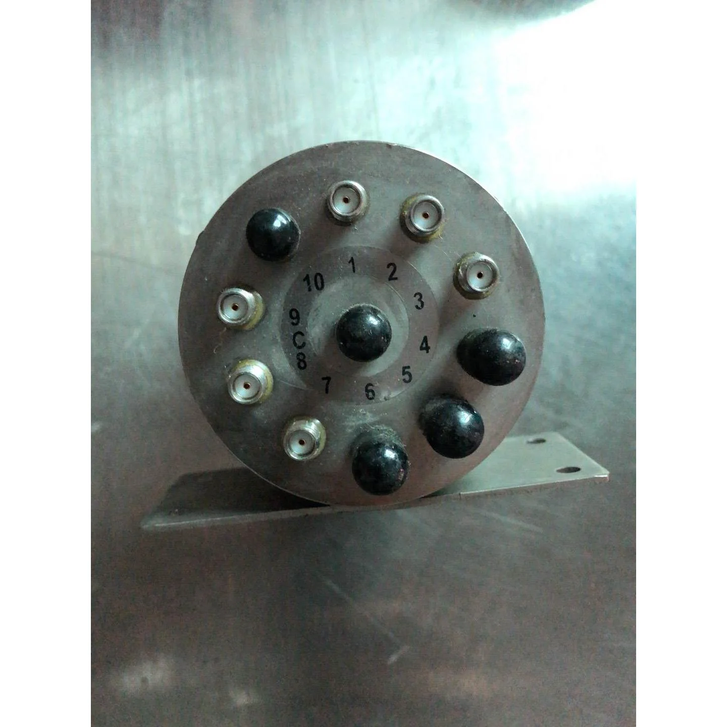 非标价Ducommun微波射频同轴开关，二手成色看图，10HS2S议价