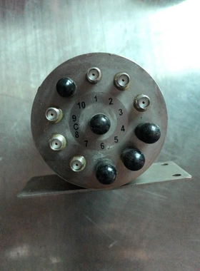 非标价Ducommun微波射频同轴开关，二手成色看图，10HS2S议价