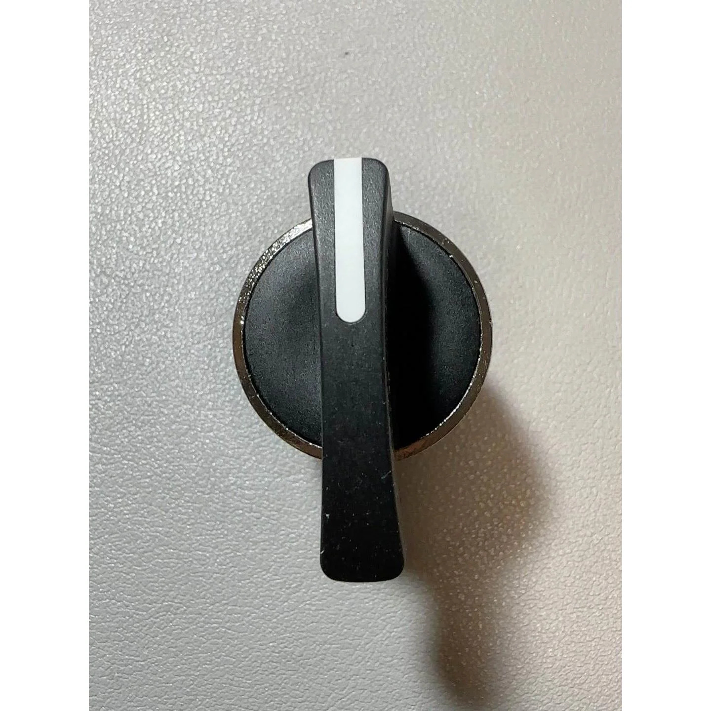 非标价施耐德全新原装ZB4BJ4(选择开关头 2位长柄)，数量3个议价