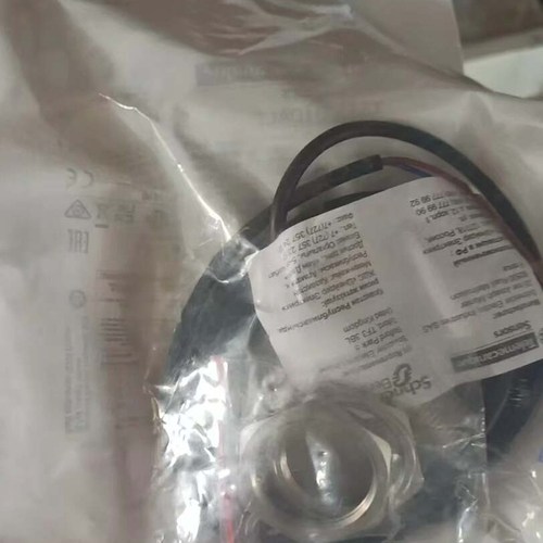 非标价特勒美科XS530B1DAL2接近传感器 全新议价