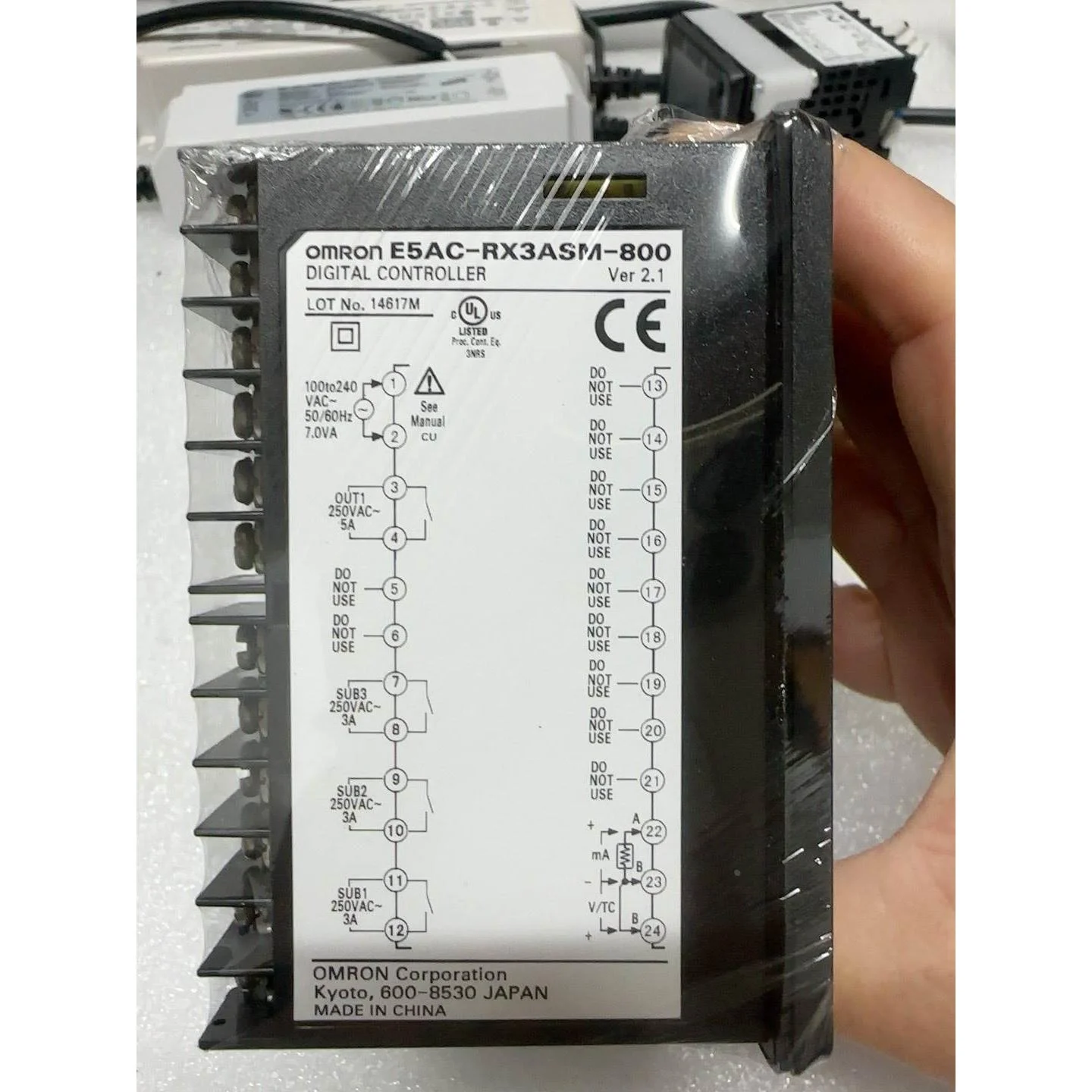 非标价欧姆龙温控制器E5AC-RX3ASM-800，正品原装拆机，议价