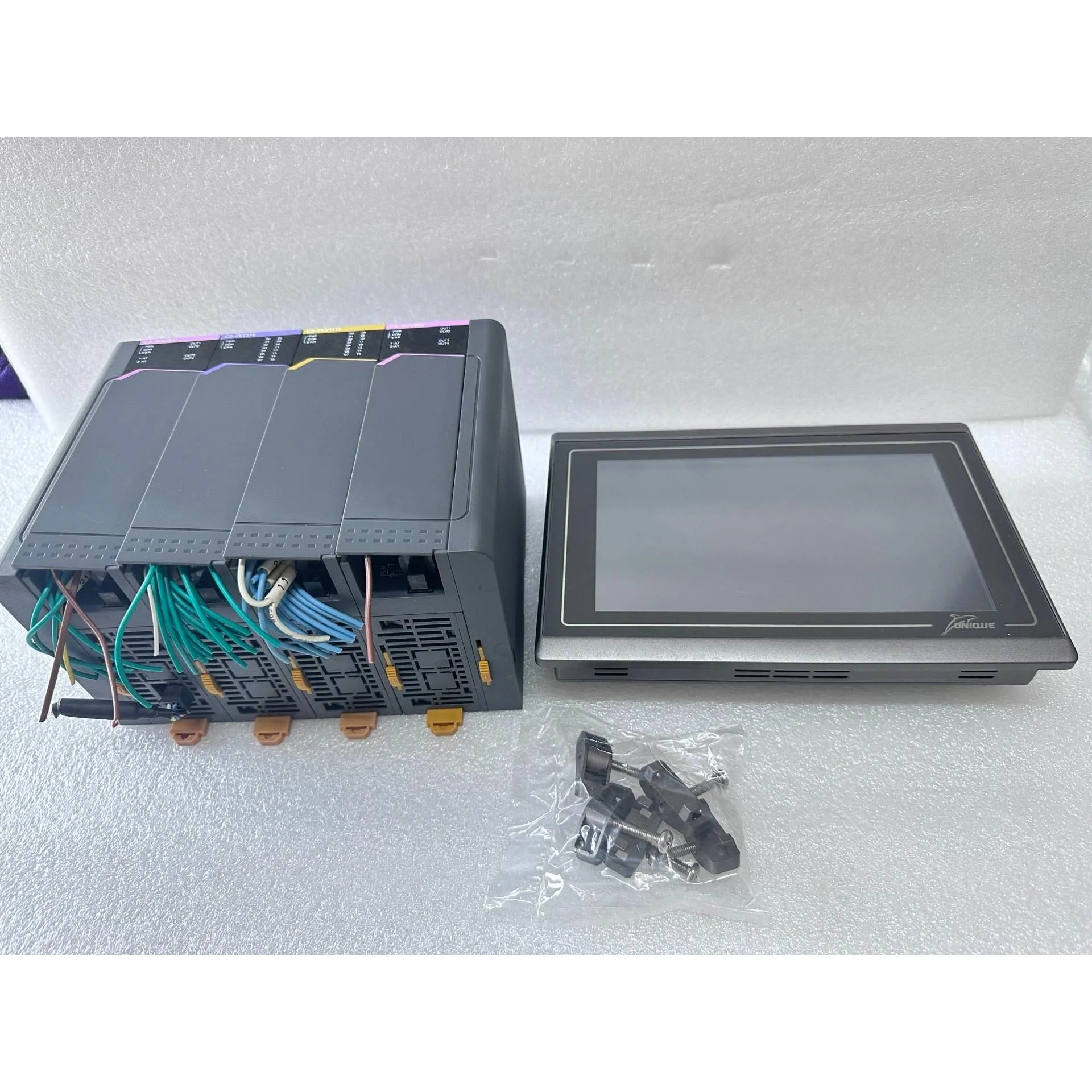 非标价UMC1307E134日本优易控原装进口PLC控制器模块C3议价