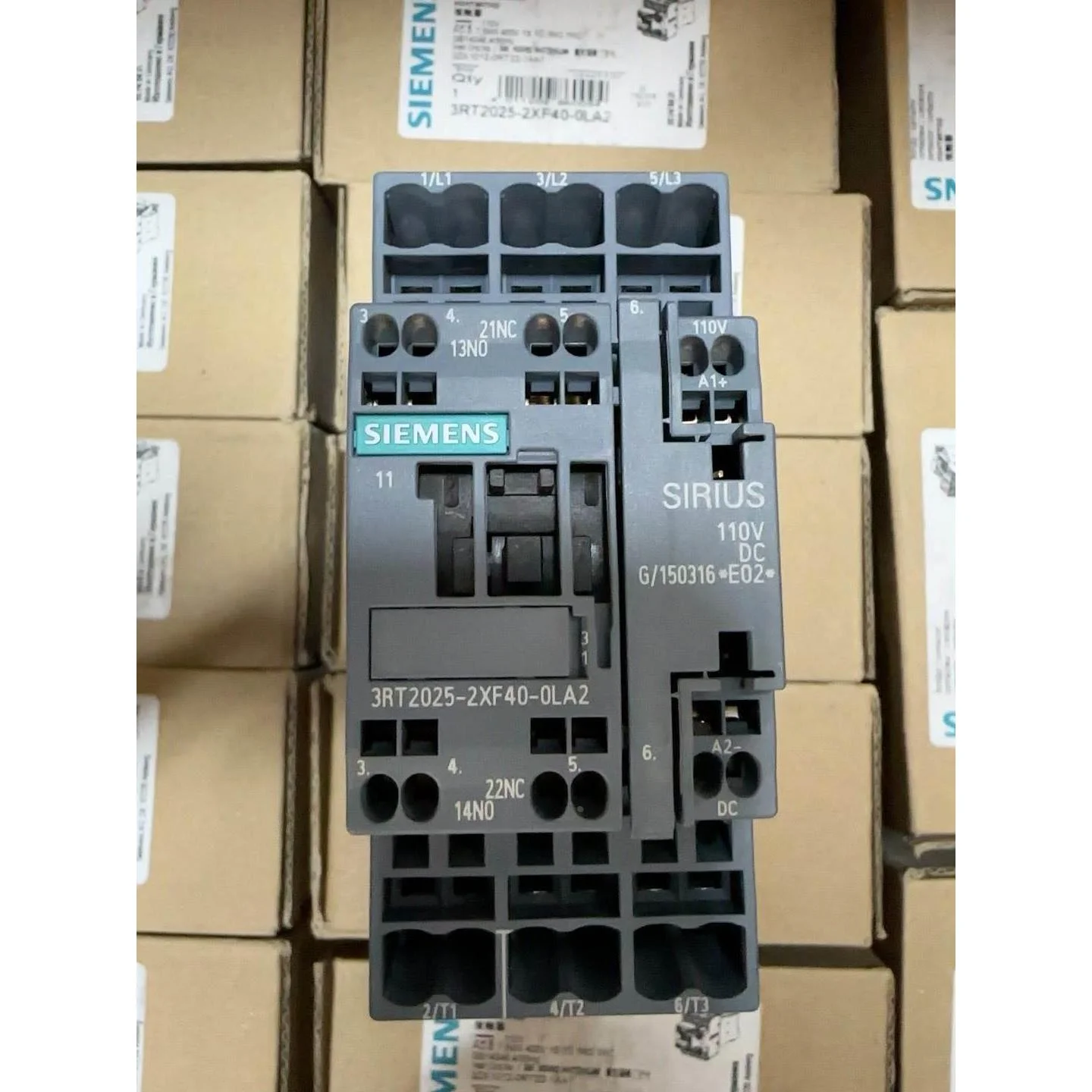 非标价西门子接触器 3RT2025-2XF40-0LA2 全新原装议价