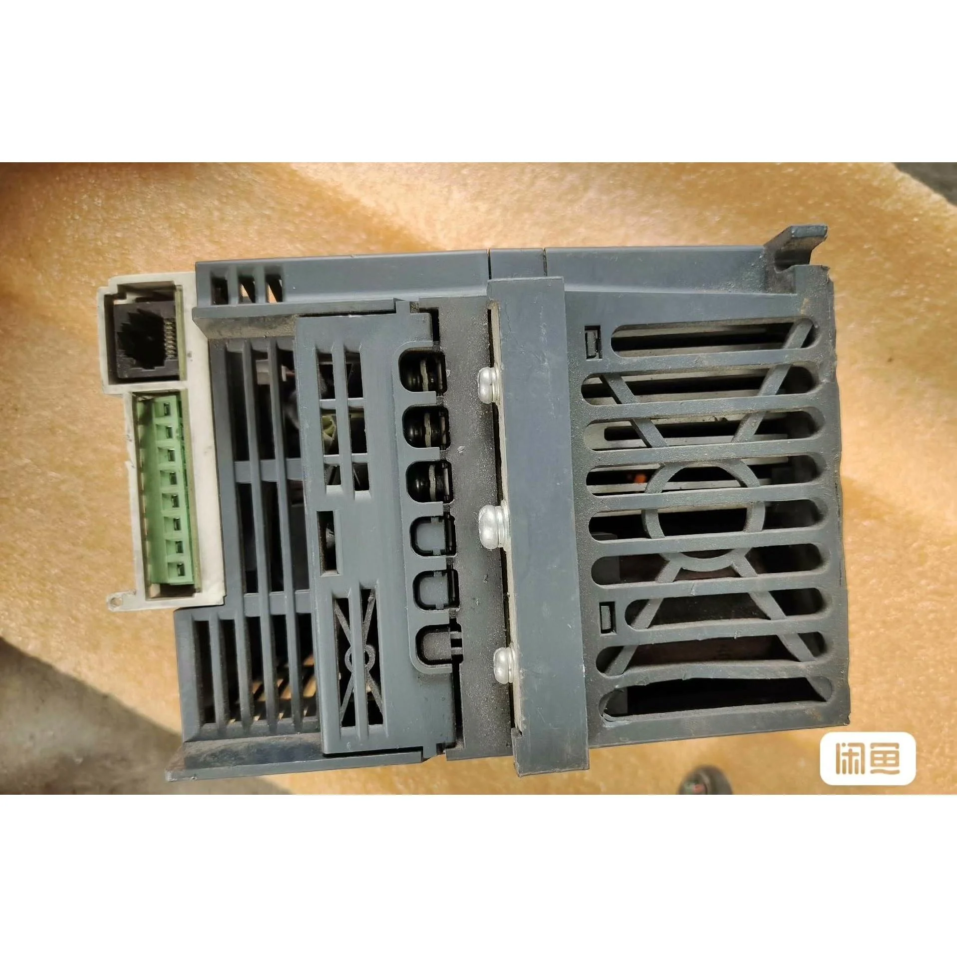 非标价施耐德变频器 型号ATV12HU15M2议价