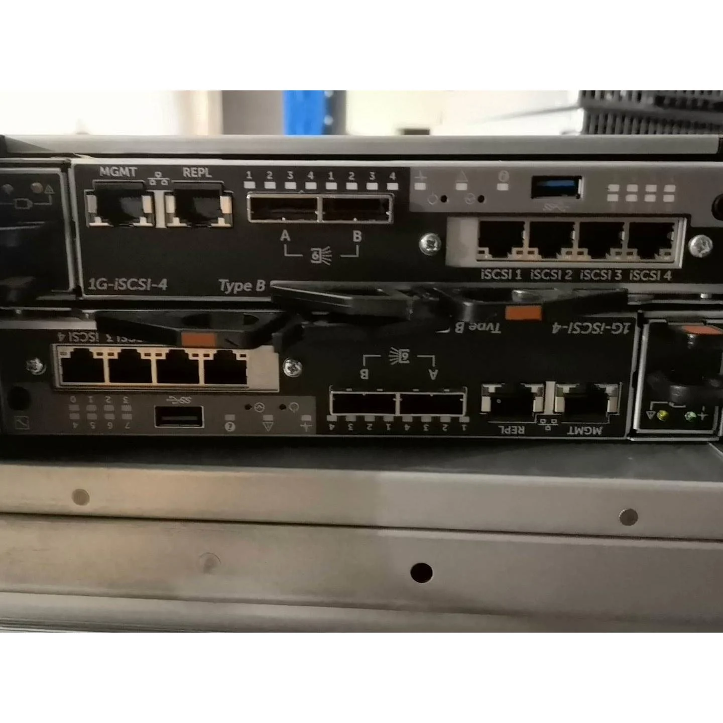 非标价0CWNWH SCv2000 1G-iSCSI-4 1000议价